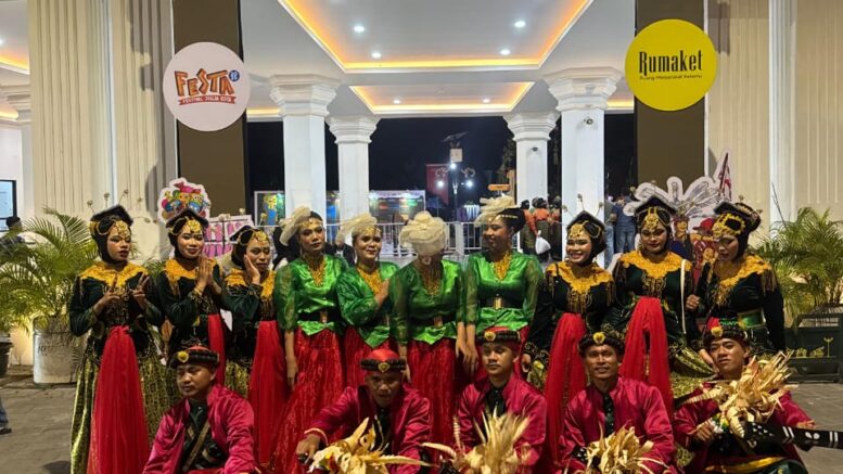 Pementasan Tarian Tradisional Ternate di JKPI 2025